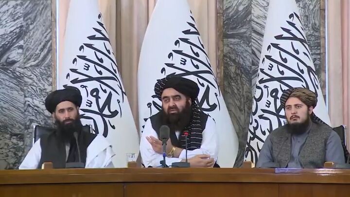 اولین اظهارنظر رسمی طالبان درباره حقابه ایران پس از سفر عراقچی اولین اظهارنظر رسمی طالبان درباره حقابه ایران پس از سفر عراقچی