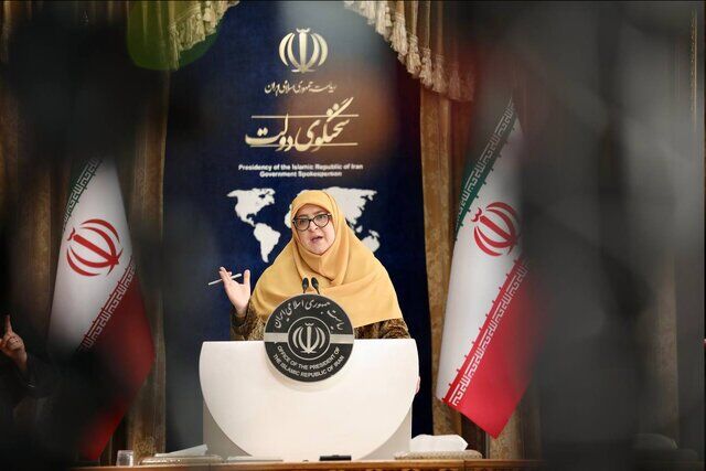 سخنگوی دولت: پالرمو و سیافتی کمک میکنند که بانکهای ما از تحریمها در بیایند سخنگوی دولت: پالرمو و سیافتی کمک میکنند که بانکهای ما از تحریمها در بیایند