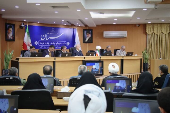 کمآبی جدی ترین مشکل استان سمنان است | توجه دولت به «فرآوری معادن» کمآبی جدی ترین مشکل استان سمنان است | توجه دولت به «فرآوری معادن»