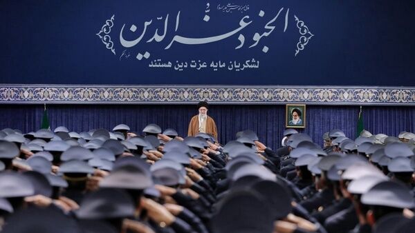 رهبر انقلاب: مذاکره با آمریکا هیچ تأثیری در رفع مشکلات کشور ندارد؛ دلیل؟ تجربه! رهبر انقلاب: مذاکره با آمریکا هیچ تأثیری در رفع مشکلات کشور ندارد؛ دلیل؟ تجربه!