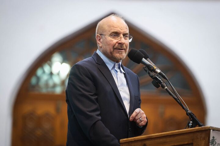 قالیباف: جبهه انقلاب دوقطبی بر سر مذاکره ایجاد نکند قالیباف: جبهه انقلاب دوقطبی بر سر مذاکره ایجاد نکند