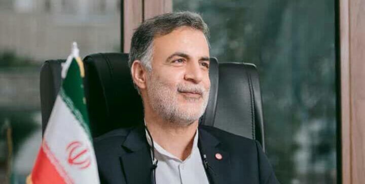 قانونگذاری مجلس ضعیف و نظارت آن صفر است؛ گوشت برزیلی می آید ترکیه و بعد وارد کشور می شود! قانونگذاری مجلس ضعیف و نظارت آن صفر است؛ گوشت برزیلی می آید ترکیه و بعد وارد کشور می شود!