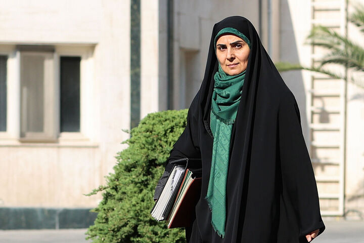 کمیسیون مسکن دولت با پیگیری «فرزانه صادق» منحل شد کمیسیون مسکن دولت با پیگیری «فرزانه صادق» منحل شد
