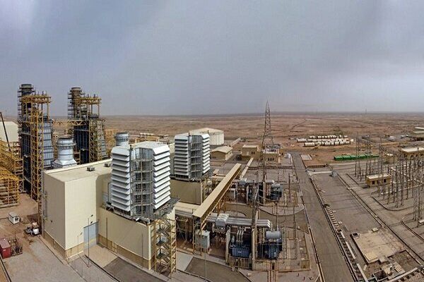 نیروگاه غرب کارون تامین کننده برق پنج میدان نفتی و یک پالایشگاه نیروگاه غرب کارون تامین کننده برق پنج میدان نفتی و یک پالایشگاه