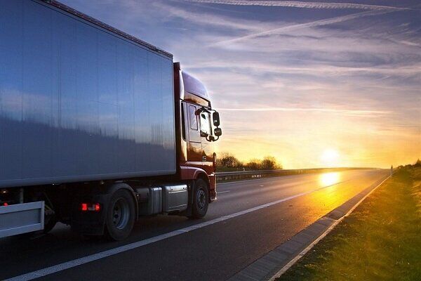 ترانزیت بیش از ۲۷۶ هزار تن کالا و ۱۳۱ هزار خودرو در بنادر غرب هرمزگان ترانزیت بیش از ۲۷۶ هزار تن کالا و ۱۳۱ هزار خودرو در بنادر غرب هرمزگان