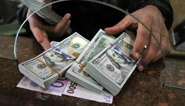 کاهش نرخ ارز با بی اعتنایی به رشد غیر واقعی آن| تقاضای کاذب در بهبوه جنگ اتفاق نیفتاد کاهش نرخ ارز با بی اعتنایی به رشد غیر واقعی آن| تقاضای کاذب در بهبوه جنگ اتفاق نیفتاد