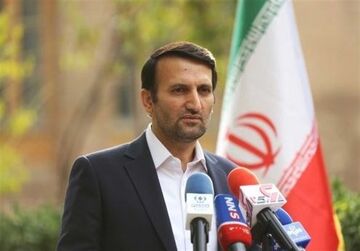 تأمین نیروی انسانی مدارس با معلمان بازنشسته و حق‌التدریس