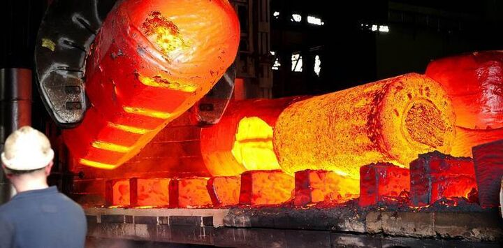 تولید نخستین شمش فولاد شادگان تولید نخستین شمش فولاد شادگان