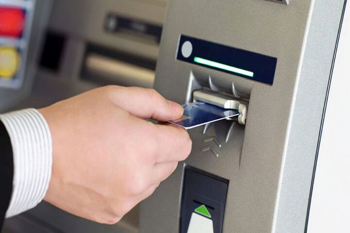 خبری از سقف برداشت ۳ میلیونی نیست! خبری از سقف برداشت ۳ میلیونی نیست!