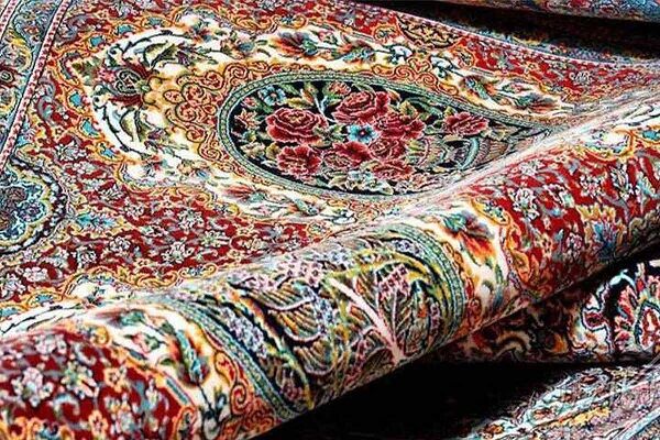 ۳۹۰ هزار دلار فرش دستباف از استان مرکزی صادر شد
