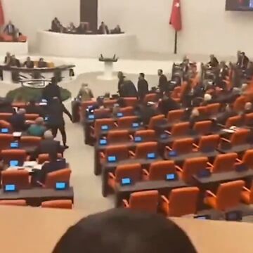 درگیری در پارلمان ترکیه