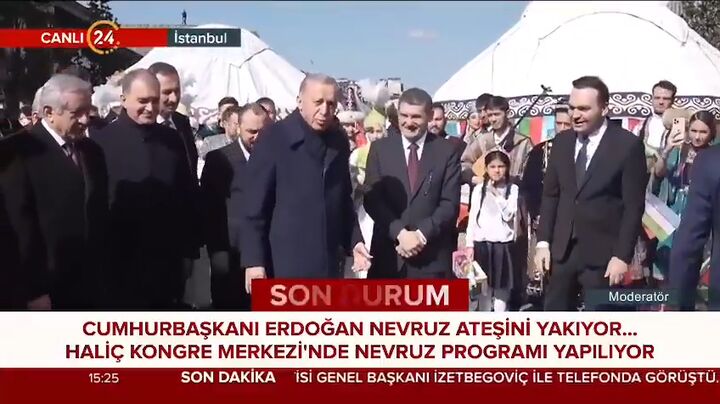 پرش اردوغان از روی آتش در روز نوروز به رسم ایرانیان پرش اردوغان از روی آتش در روز نوروز به رسم ایرانیان