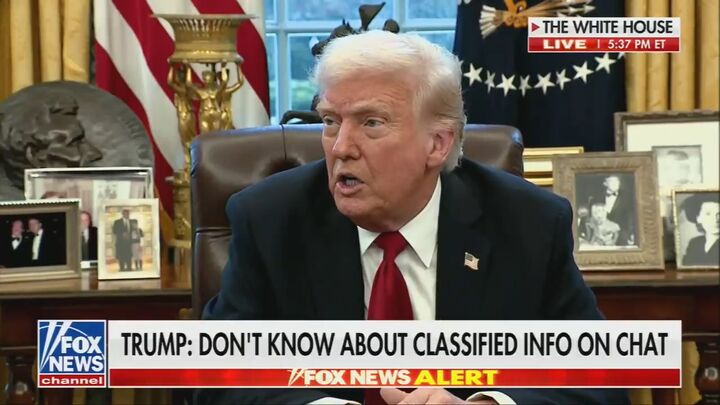 ترامپ: سیگنال شکار جادوگران است؛ والتز مسئولیت را برعهده گرفت ترامپ: سیگنال شکار جادوگران است؛ والتز مسئولیت را برعهده گرفت