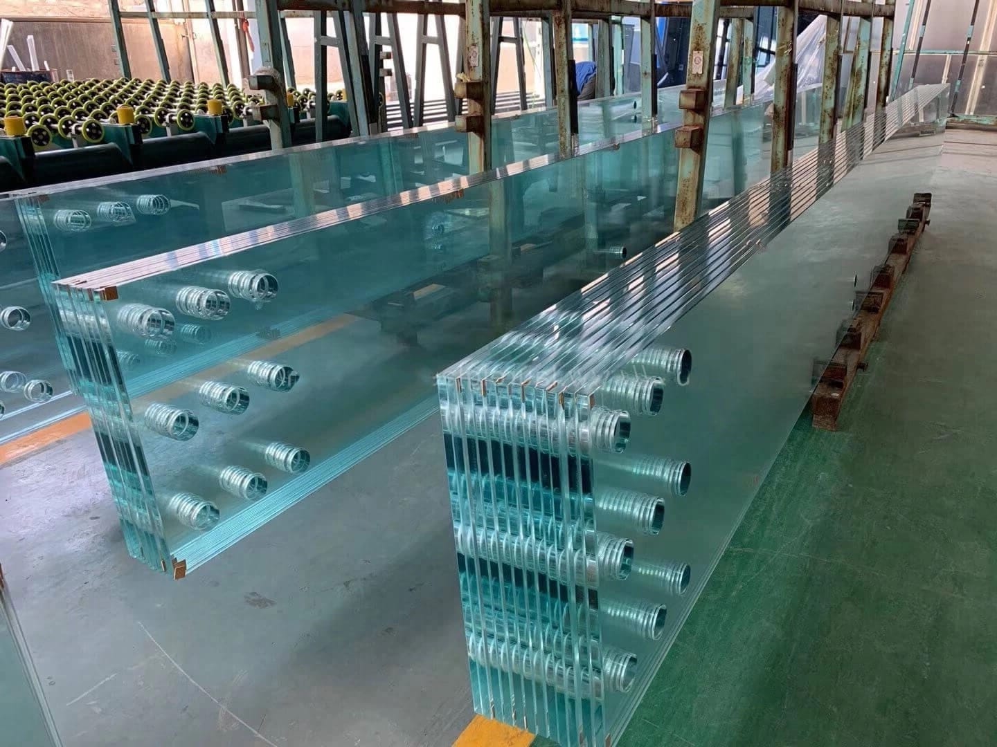 شیشه لمینت؛ سرمایه گذاری هوشمندانه برای امنیت و آسایش