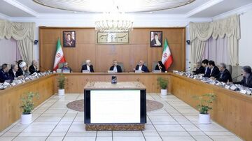 تصمیم جدید هیئت وزیران؛ محدودسازی کسب‌وکارهای دیجیتال مشروط به طی فرآیند قانونی شد