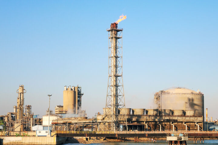 موافقت مجلس با اختصاص منابع اعتباری برای احداث پترو پالایشگاه‌ها در بودجه ۱۴۰۵