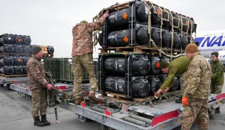 والاستریتژورنال: عملیات صادق ۳، ذخایر موشکی آمریکا را هدف گرفت والاستریتژورنال: عملیات صادق ۳، ذخایر موشکی آمریکا را هدف گرفت