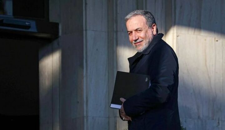 عراقچی به عربستان و قطر سفر میکند عراقچی به عربستان و قطر سفر میکند