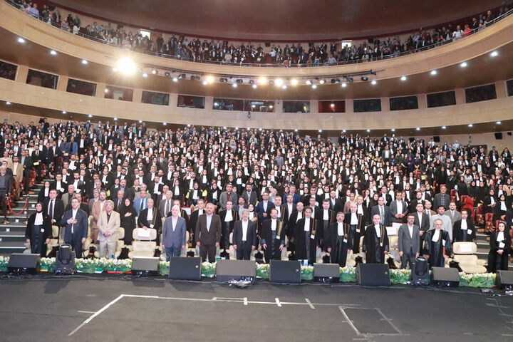 مراسم تحلیف