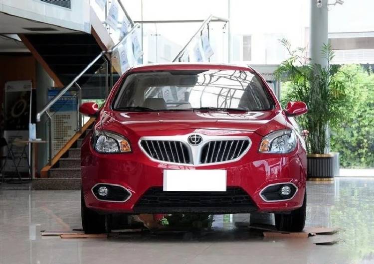 جک J۵ یا برلیانس H۳۳۰؛ مقایسه جک j۵ با برلیانس h۳۳۰ از نظر کاربران