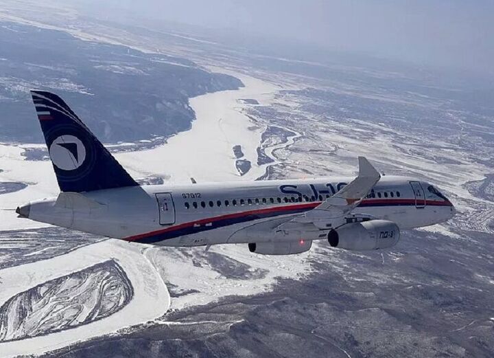 پرواز موفق سوپرجت کاملاً روسی با امکان صادرات به کشورهای تحت تحریم