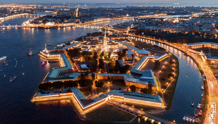 قلعه پیتر و پاول سن پترزبورگ؛ نماد تاریخ و اقتدار روسیه