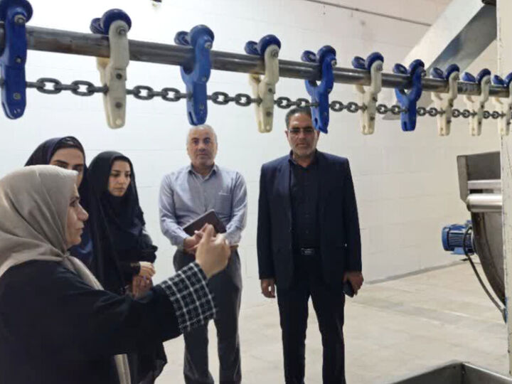 احیای کشتارگاه مرغ صحنه با تزریق ۲ هزار میلیارد ریال تسهیلات احیای کشتارگاه مرغ صحنه با تزریق ۲ هزار میلیارد ریال تسهیلات