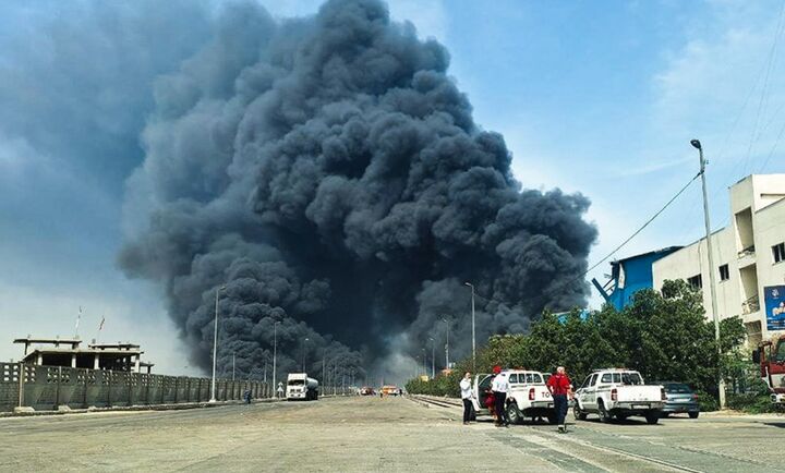 سازمان بنادر: علت انفجار بندر شهید رجایی در دست بررسی است