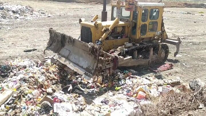 معدوم سازی یک تن مواد غذایی، آرایشی و بهداشتی غیر مجاز