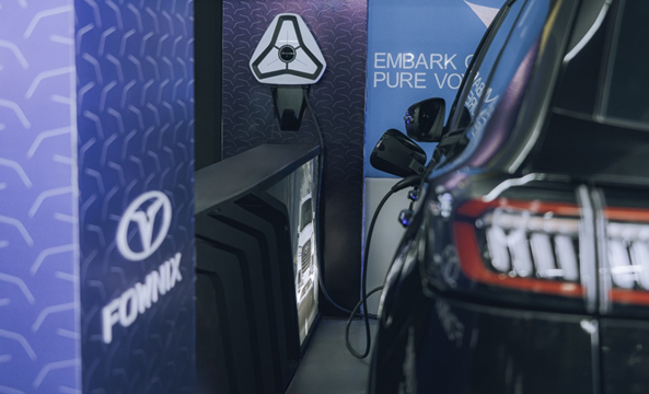 فونیکسNEV : پیشتاز تحول در صنعت خودروهای انرژی نو و ترسیم کننده سبک زندگی پایدار