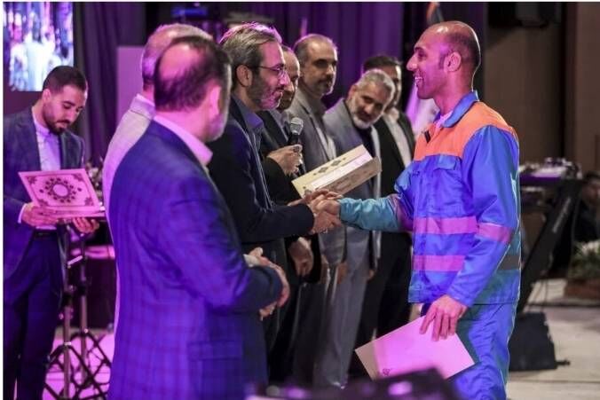 تجلیل از ۳۵۰ سبزبان‌ و پاکبان نمونه در جشن بزرگ کار و کارگر