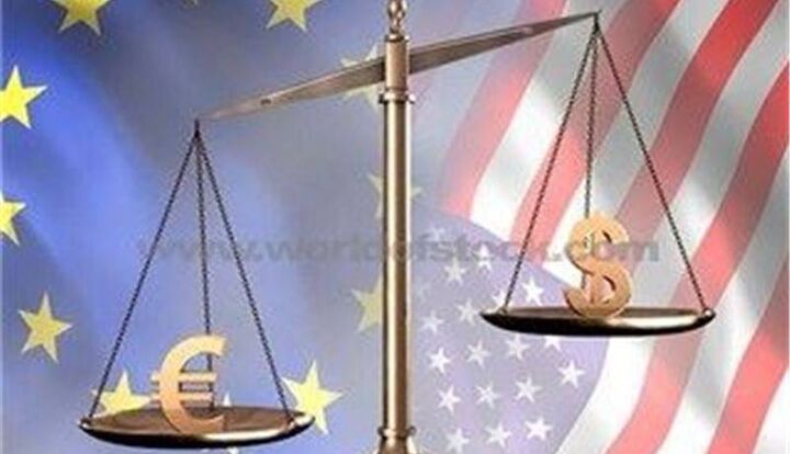 فایننشال تایمز: خودزنی آمریکا یورو را ارز جهانی می‌کند