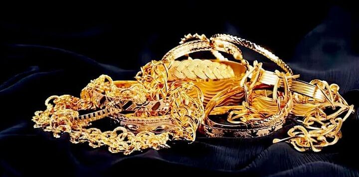 ۱۶۱ قطعه طلای تقلبی در فروشگاههای اینترنتی تهران توقیف شد ۱۶۱ قطعه طلای تقلبی در فروشگاههای اینترنتی تهران توقیف شد