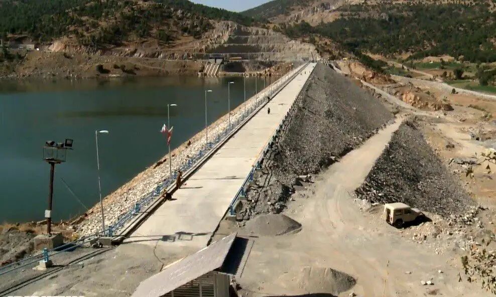 تشدید تنش آب آشامیدنی در بانه| هنوز خبری از وعده های مسئولان در میان نیست