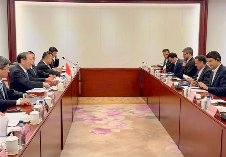 تاکید وزرای ایران و چین بر تسریع اجرای توافق ۲۵ ساله تاکید وزرای ایران و چین بر تسریع اجرای توافق ۲۵ ساله