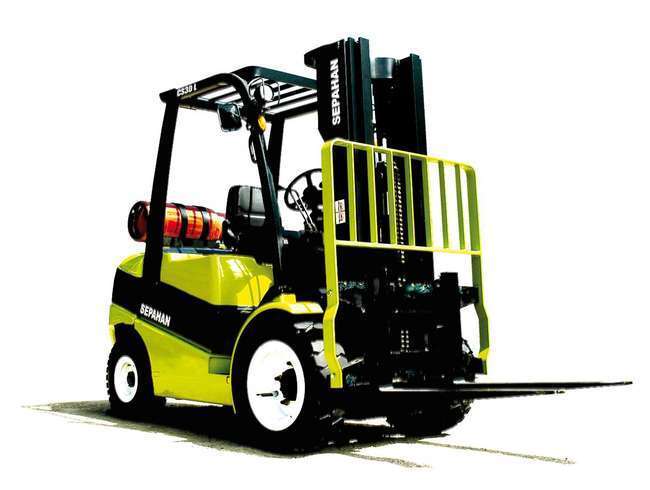 راهنمای کامل خرید لیفتراک با بررسی قیمت لیفتراک و معرفی انواع و کاربردهای آن