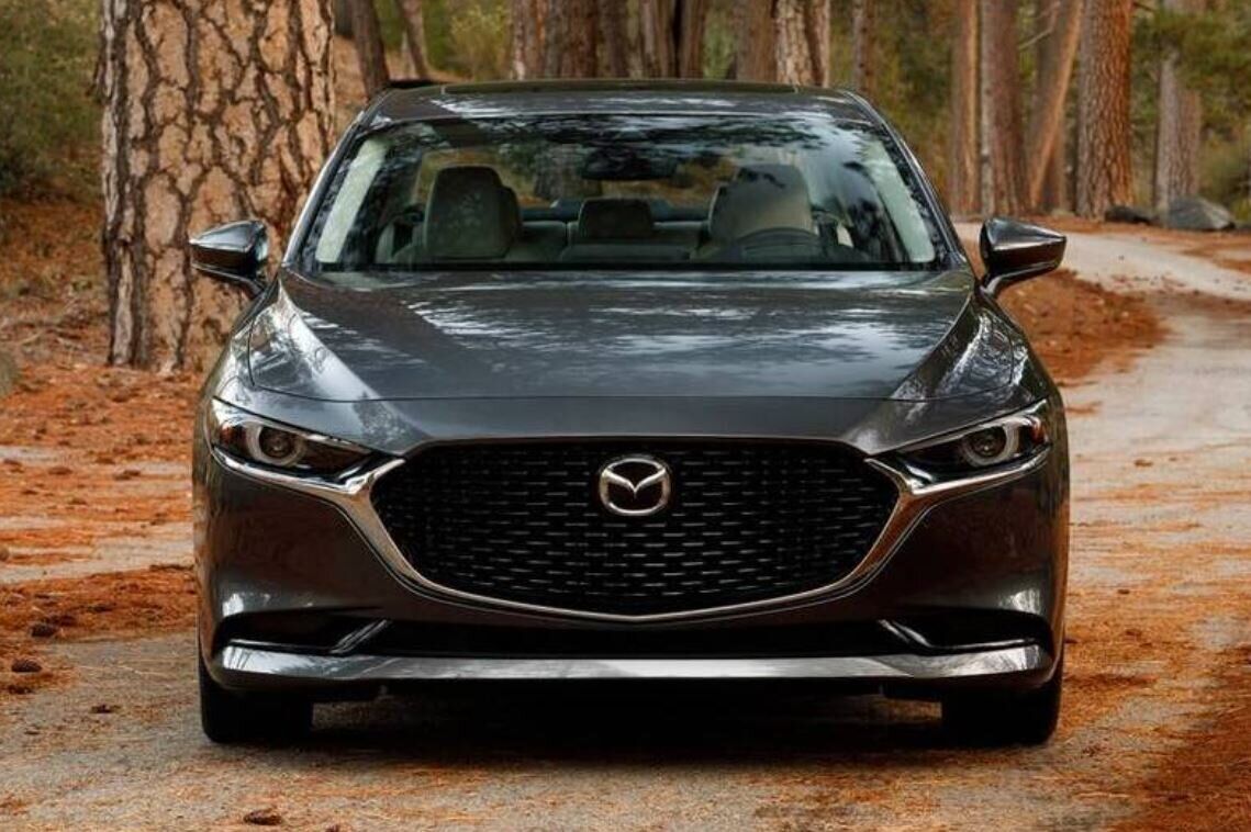 افزایش ۱۰۰ تا ۲۰۰ میلیونی خودروهای وارداتی| آیا مسیر بازار خودرو از بازار ارز جدا شده است؟