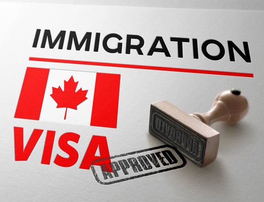 موانع و چالشهای اخذ اقامت دائم کانادا بعد از تحصیل: آنچه باید بدانید