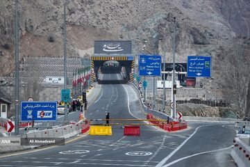 قطعه ۲ آزادراه تهران ــ شمال مسدود شد| ترافیک سنگین در جاده چالوس