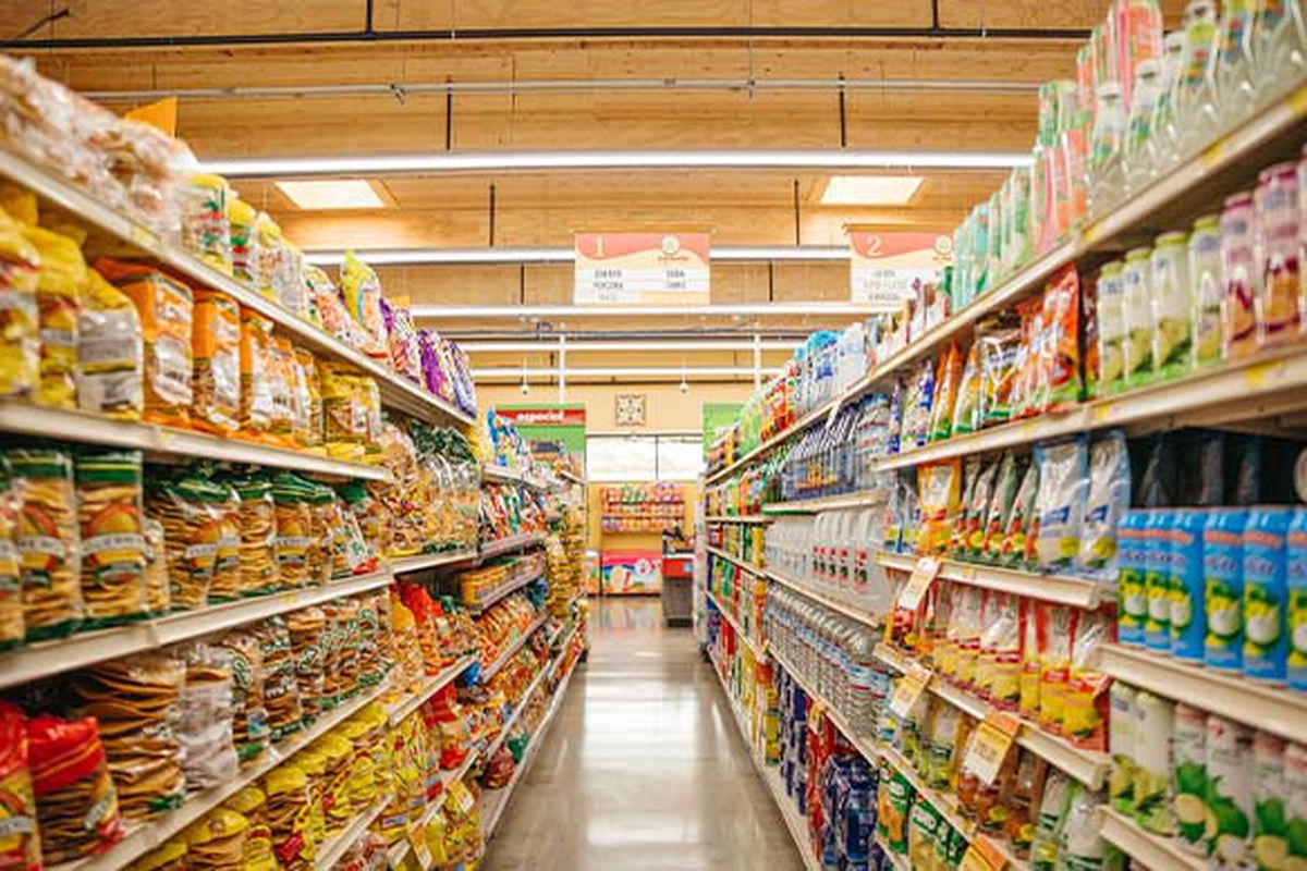بازاریابی مؤثر مواد غذایی در سوپرمارکتها: افزایش فروش با استراتژیهای هوشمند