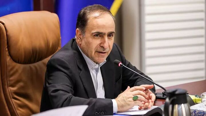 عزم معاونت علمی برای رفع محدودیت فعالیت پلتفرم‌های توزیع آنلاین دارو