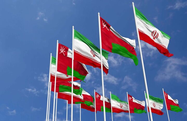 توافقات ارزشمند و راهبردی تجاری میان ایران و عمان منعقد شد