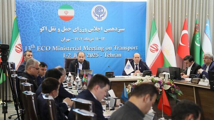 فراهم کردن تسهیلات برای روان‌سازی فرایند ترددهای مرزی
