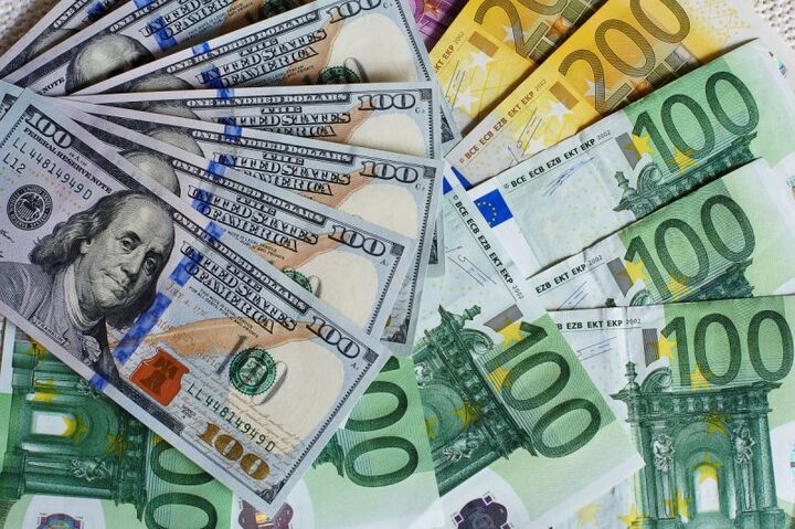 سقوط تاریخی دلار؛ یورو و فرانک رکورد زدند