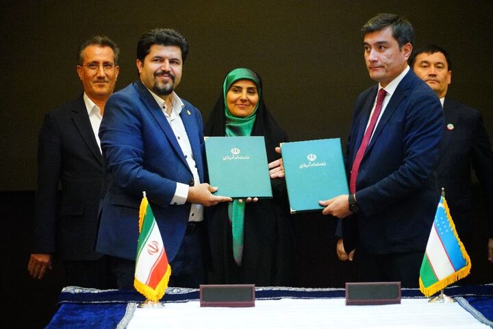 تهران و تاشکند یادداشت تفاهم توسعه همکاریهای ترانزیتی امضاء کردند