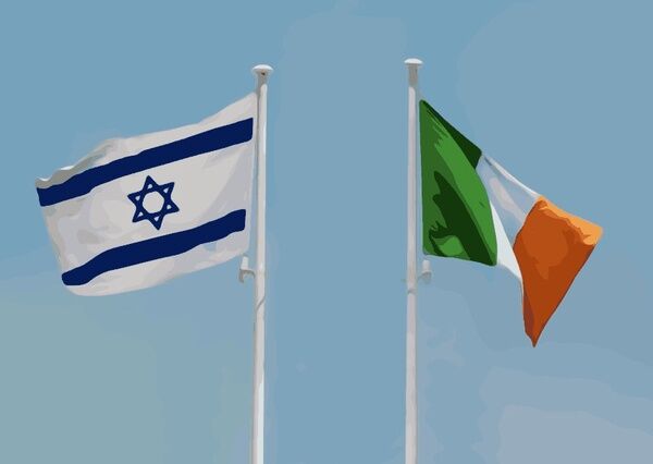 حماسه در رینگ: رزمیکار ایرلندی فریاد 'آزادی فلسطین' سر داد!