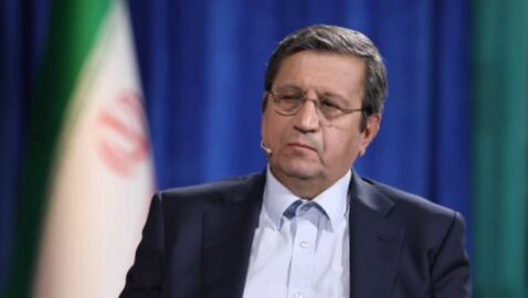 همتی: در لحظه‌ای که باید، از من دفاع نکردند!