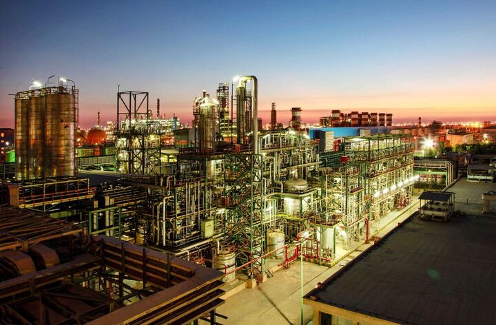 شرکت های پتروشیمی به ۹۸درصد تعهد خود عمل کردند؛ رقم دقیق بازگشت ارز را نمی توانم اعلام کنم