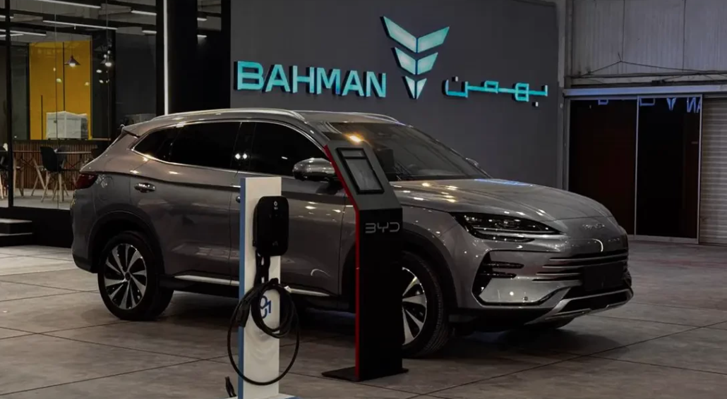 گروه بهمن با دست پر به نمایشگاه شیراز آمد: رونمایی اوتار ۱۱ و مزدا ۳ جدید