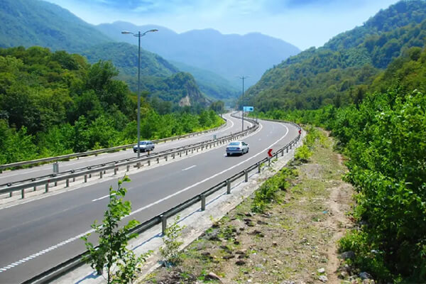 تأثیر چشمگیر مناسبتها، تعطیلات و فصلهای پرسفر در افزایش تقاضای اجاره خودرو در تهران